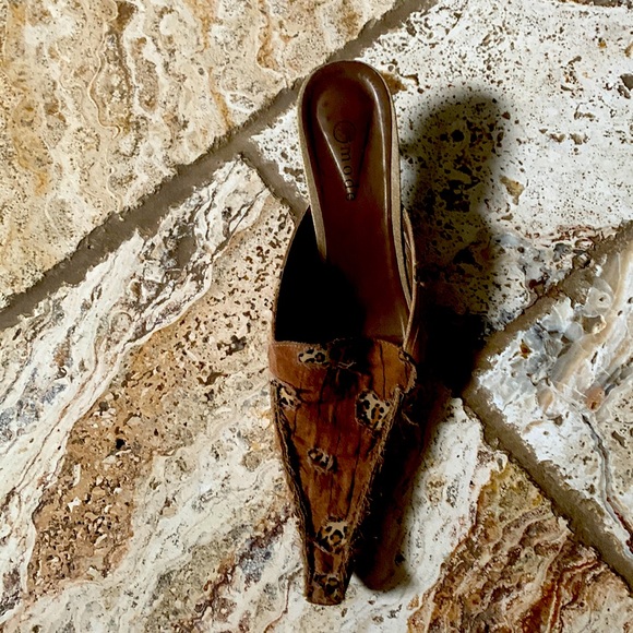 Omari Mule Heels sz 9 Beige leather 90s vintage slip on pointy toe - Picture 1 of 4